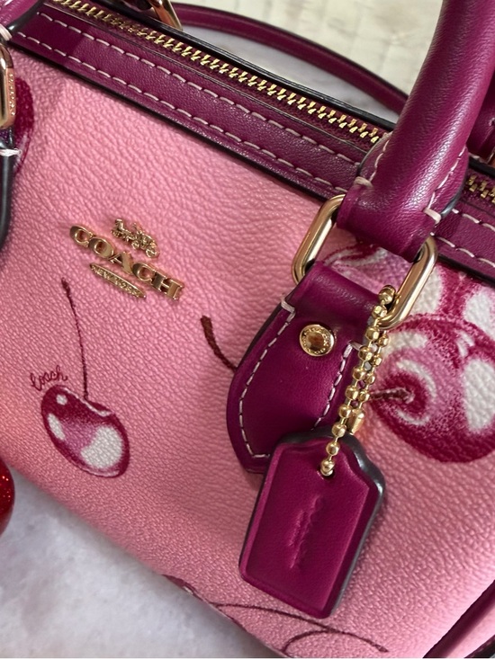 Coach Mini Rowan Cherry bag 🍒 - Picture 4 of 6
